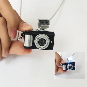 Simülasyon Yaratıcı Mini Sevimli Küçük Kamera led ışık Ses Yayan Anahtarlık Kamera Kolye Kolye Yaratıcı Hediye Oyuncak Anahtarlık