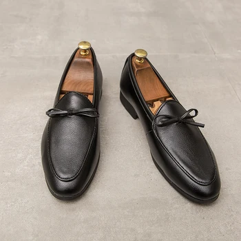 2019new Bahar erkek ayakkabısı deri erkek rahat oxford ayakkabı Desen lüks brogues erkek klasik Iş makosen ayakkabı