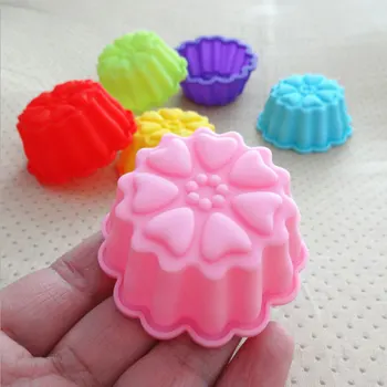 6 adet Bezeme Renkli Cupcake Gömlekleri Kalıp Muffin Silikon Bakeware Maker DIY Pişirme Pasta Aracı Mutfak Rastgele Renk