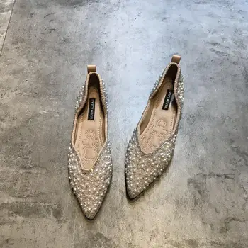 Yeni Sivri Burun Moda Boncuklu Kadın Ayakkabı Bayanlar Flats Casual Kore Konfor Lüks tasarım ayakkabı Kadın Mokasen